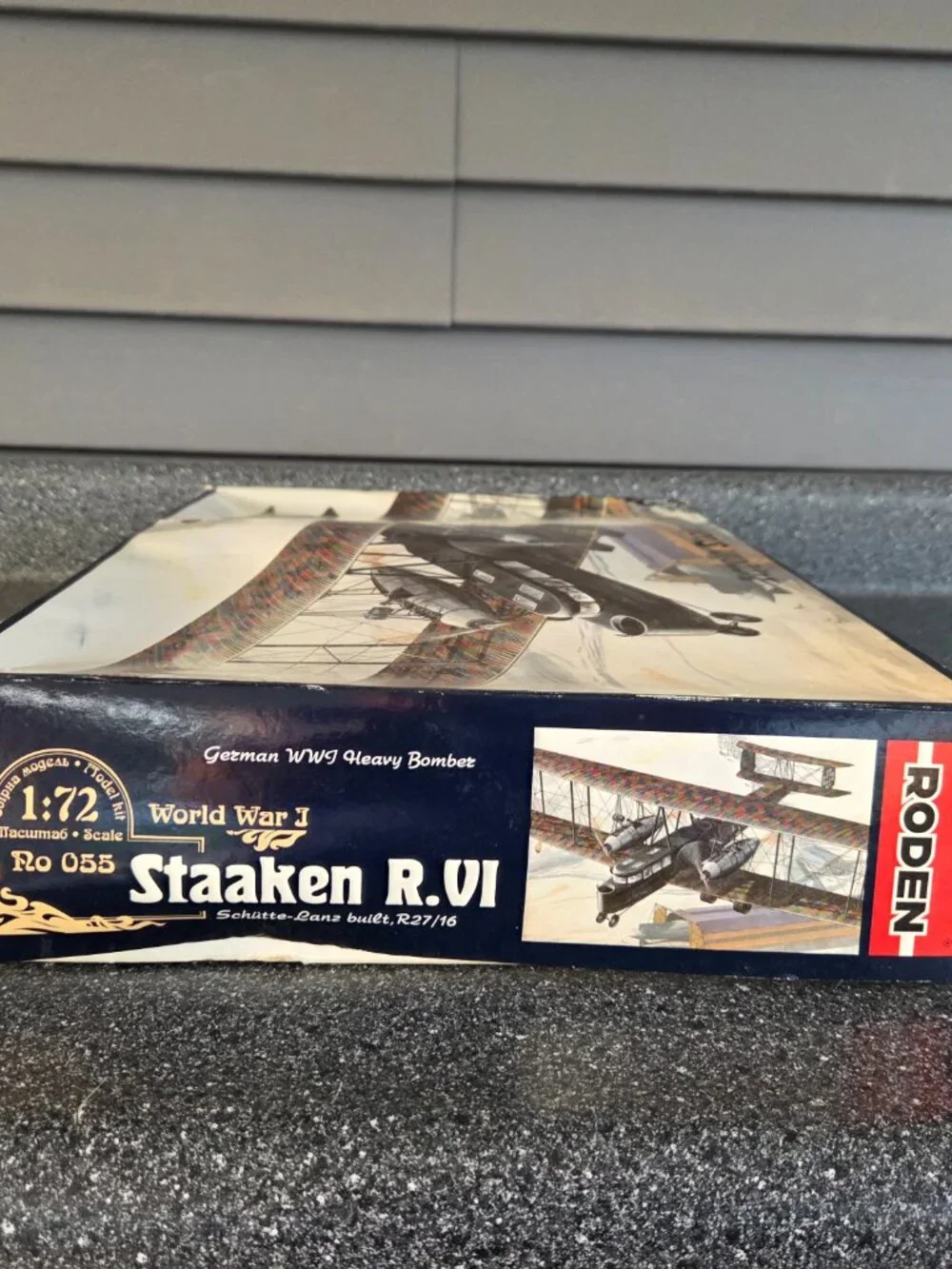 Roden, Zeppelin Staaken R.VI German WW1 Bomber 1/72 scale Sealed Contents RARE